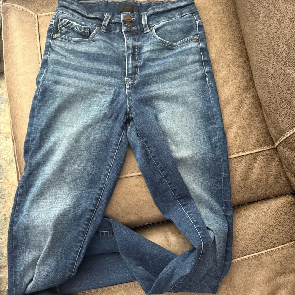 Women's Blue Jeans - Picture 1 of 5